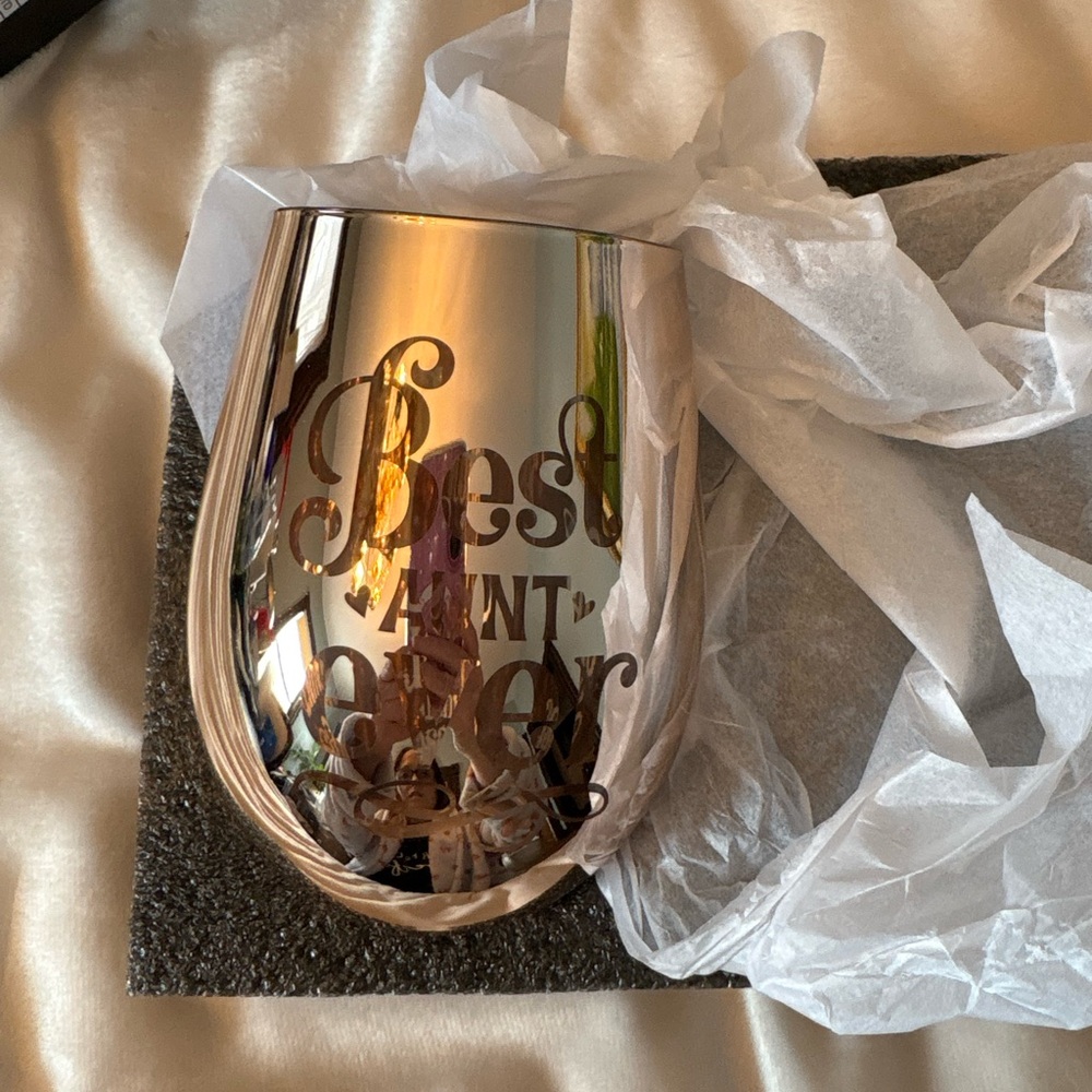 NEW Rose Gold “Best Aunt Ever” Engraved Tumbler